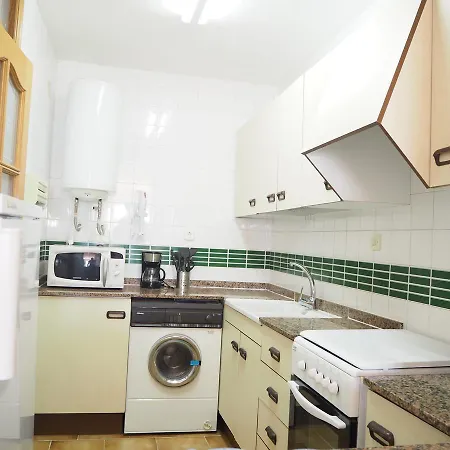 Ref. 207. Apart. Maritim Pineda de Mar